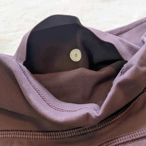 Lululemon In Movement 7/8 Tight - Picture 3 of 3